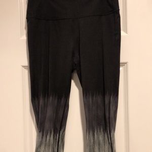 Athleta Capri Leggings
